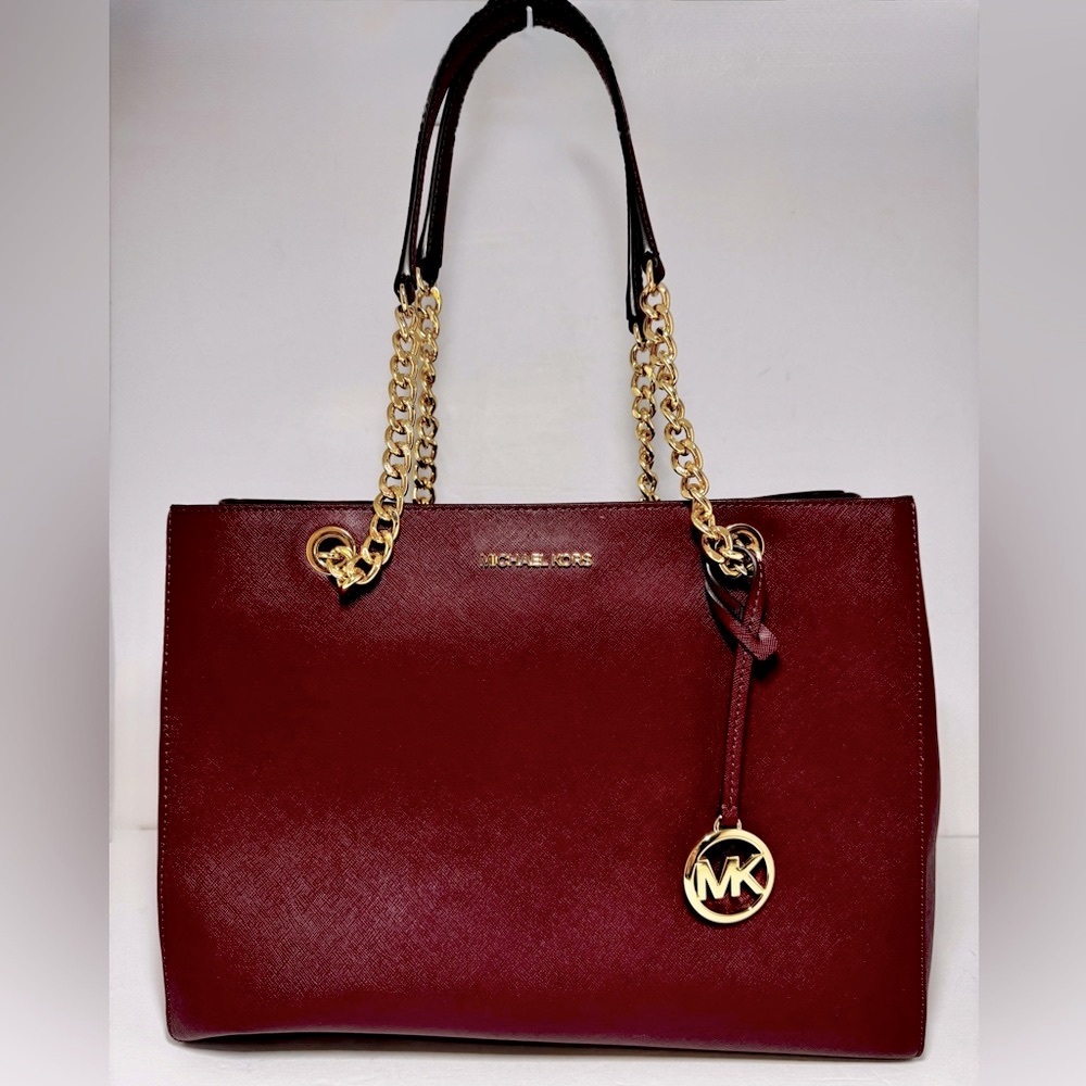 Michael Kors Susannah Large Saffiano Leather Shoulder Tote Bag in Merlot